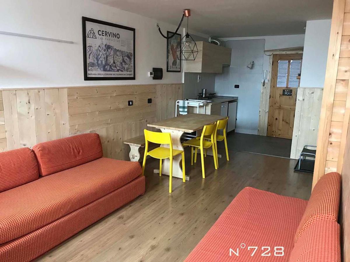 House Cervinia Apartments ブレウイル・チェルヴィナイア エクステリア 写真